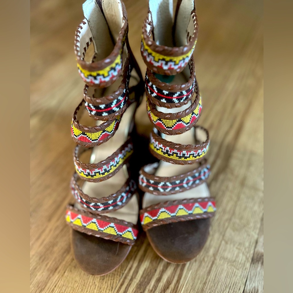 Jessica Simpson cute wedges-Size 8